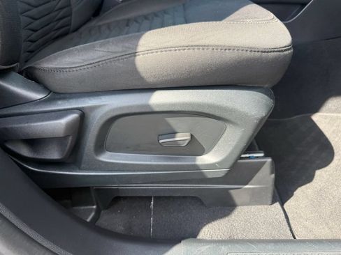 Certified 2021 Ford Explorer XLT RWD image 61