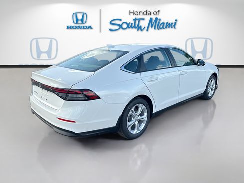 New 2026 Honda Accord LX image 7