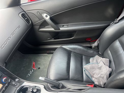 Used 2010 Chevrolet Corvette Coupe w/ Preferred Equipment Group image 3