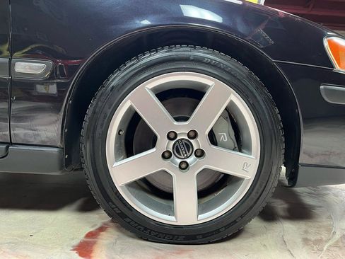 Used 2004 Volvo S60 R AWD/4WD image 38