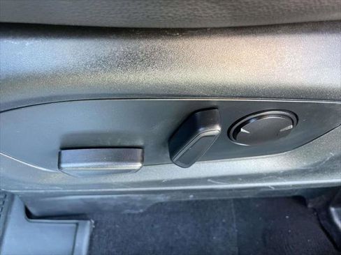 Used 2022 Ford Explorer ST-Line w/ Class IV Trailer Tow Package image 14