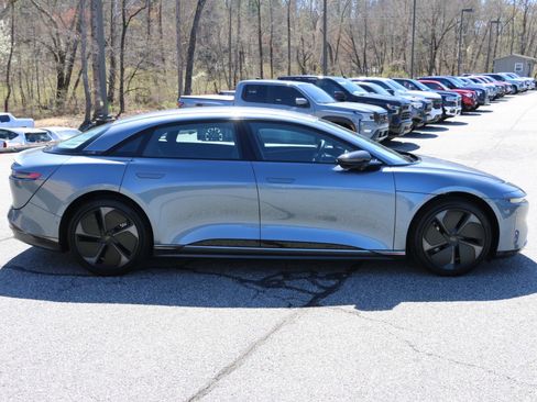 Used 2024 Lucid Air Pure image 9