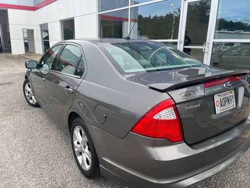 Used 2012 Ford Fusion SE FWD image 2