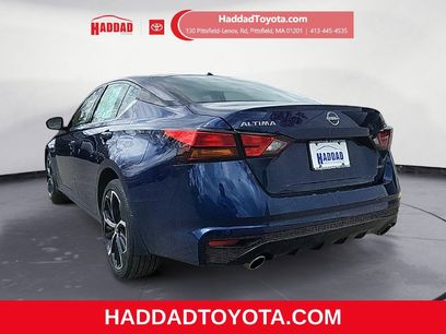 Used 2024 Nissan Altima 2.5 SR