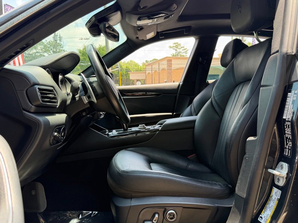 Used 2023 Maserati Levante Modena AWD/4WD image 25