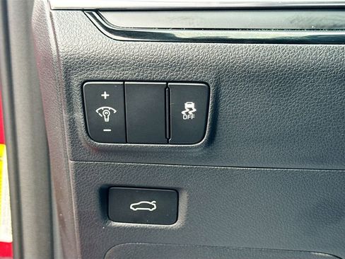 Certified 2025 Kia K5 GT-Line AWD/4WD image 13