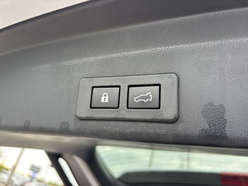 Used 2025 Subaru Ascent Premium AWD/4WD image 20