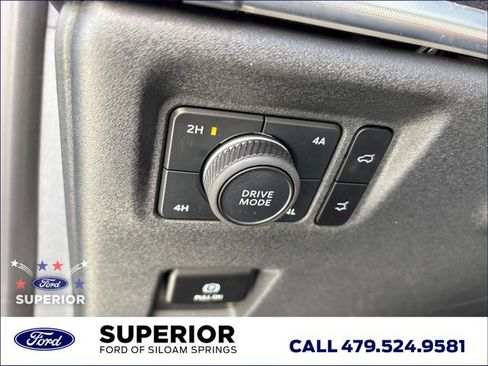Used 2025 Ford Expedition Platinum AWD/4WD image 14
