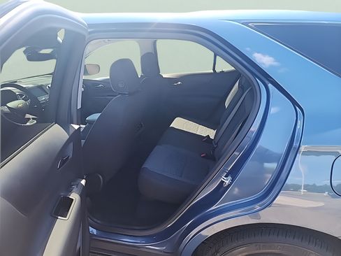 Used 2024 Chevrolet Equinox LT AWD/4WD image 17