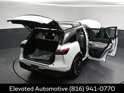 Certified 2026 INFINITI QX60 Autograph w/ Dark Cargo Package image 39