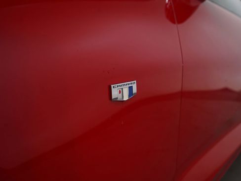 Used 2018 Chevrolet Camaro SS image 13