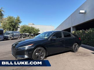 Used 2023 Hyundai Elantra SEL FWD video 1