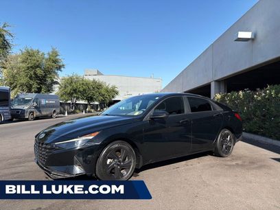 Used 2023 Hyundai Elantra SEL