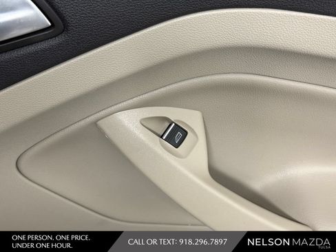 Used 2019 Ford Escape Titanium FWD image 42
