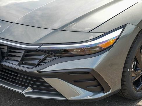 New 2026 Hyundai Elantra Sport FWD image 10