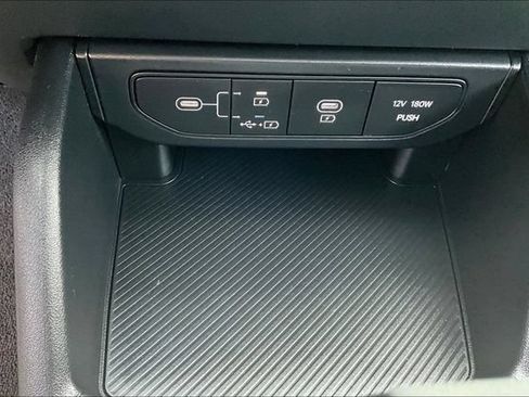 Used 2025 Kia K4 FWD image 15