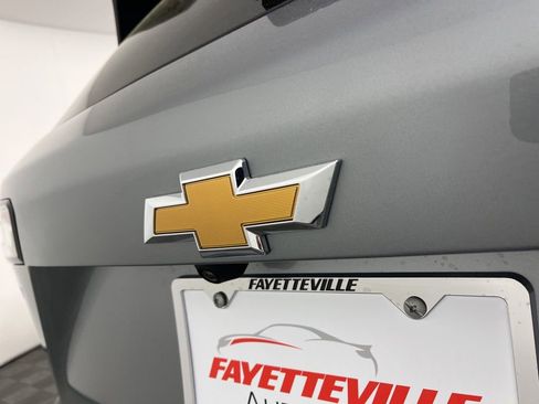 New 2026 Chevrolet Equinox LT w/ Safety and Technology Package FWD image 17