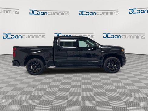 New 2025 Chevrolet Silverado 1500 High Country w/ Midnight Edition image 9