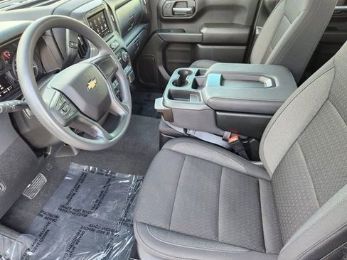 Used 2026 Chevrolet Silverado 1500 Custom w/ Turbomax Blackout Package image 4