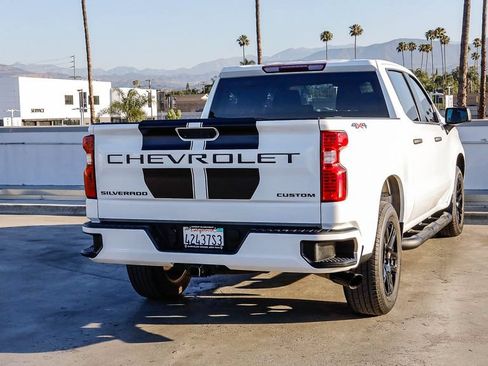 Used 2023 Chevrolet Silverado 1500 Custom w/ Rally Edition AWD/4WD image 8