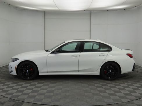 New 2026 BMW 330i Sedan w/ M Sport Package image 8