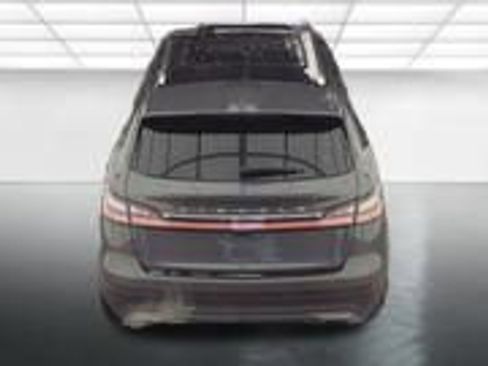 Used 2022 Lincoln Nautilus Reserve image 10