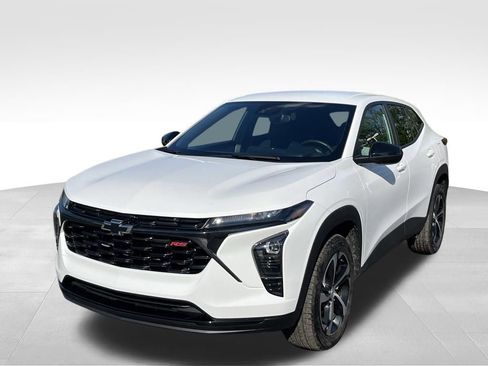 Certified 2024 Chevrolet Trax RS FWD image 6