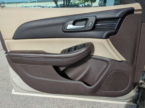 Used 2015 Chevrolet Malibu LT w/ Power Convenience Package image 19