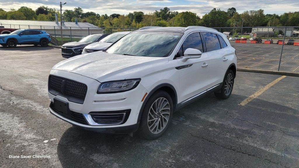 Used 2020 Lincoln Nautilus Reserve w/ Equipment Group 201A AWD/4WD image 2