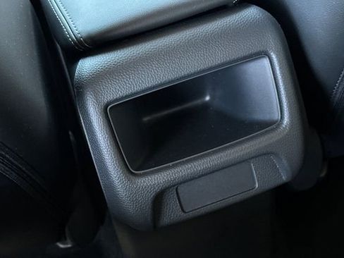 Certified 2024 Honda HR-V EX-L image 16