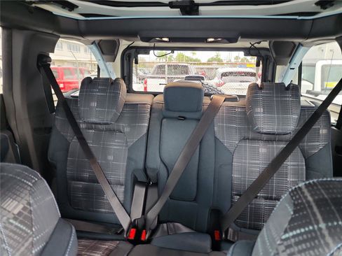 New 2025 Ford Bronco Heritage Edition image 15