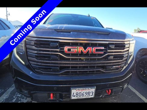 Used 2022 GMC Sierra 1500 AT4X image 11