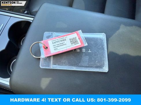 Used 2023 Tesla Model Y Long Range AWD/4WD image 32