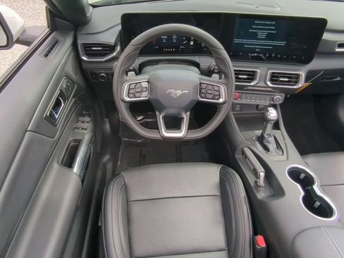 New 2026 Ford Mustang GT Premium w/ GT Performance Package RWD image 15