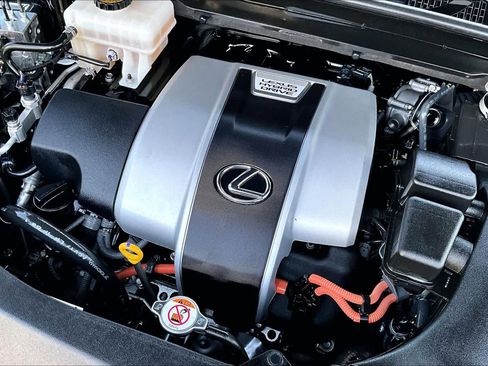 Used 2022 Lexus RX 450h AWD w/ Premium Package image 31