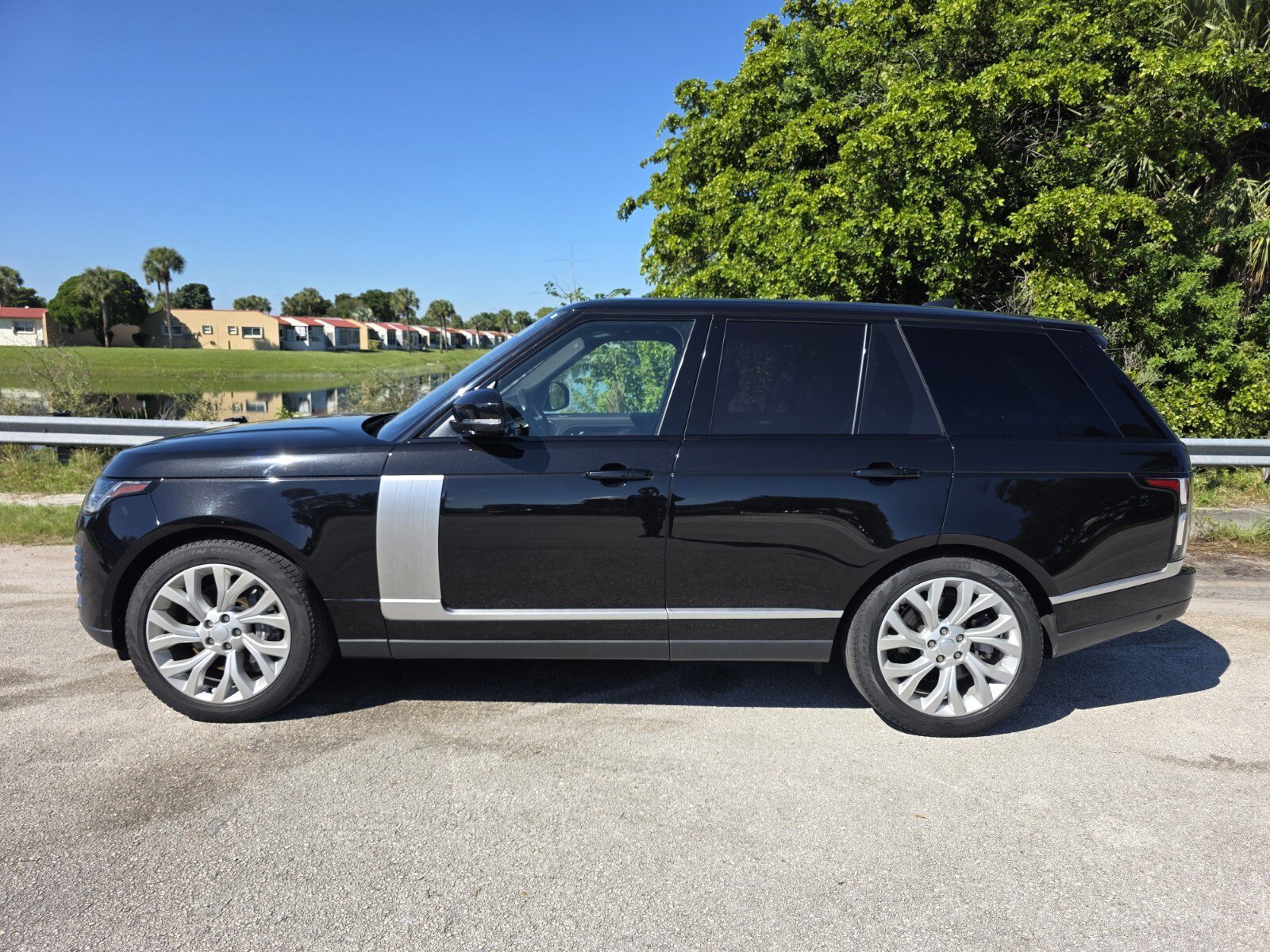 Used 2022 Land Rover Range Rover Westminster Edition AWD/4WD image 7
