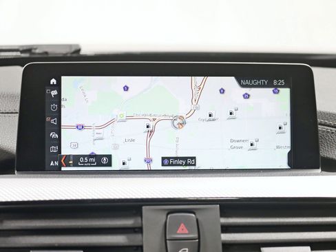 Used 2019 BMW 330i xDrive Wagon 330i xDrive M SPORT w/ M Sport Edition image 21