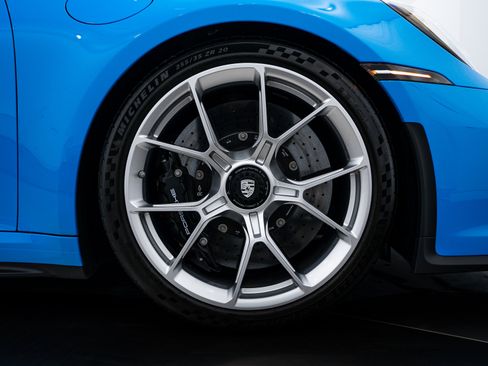 Certified 2022 Porsche 911 GT3 image 12