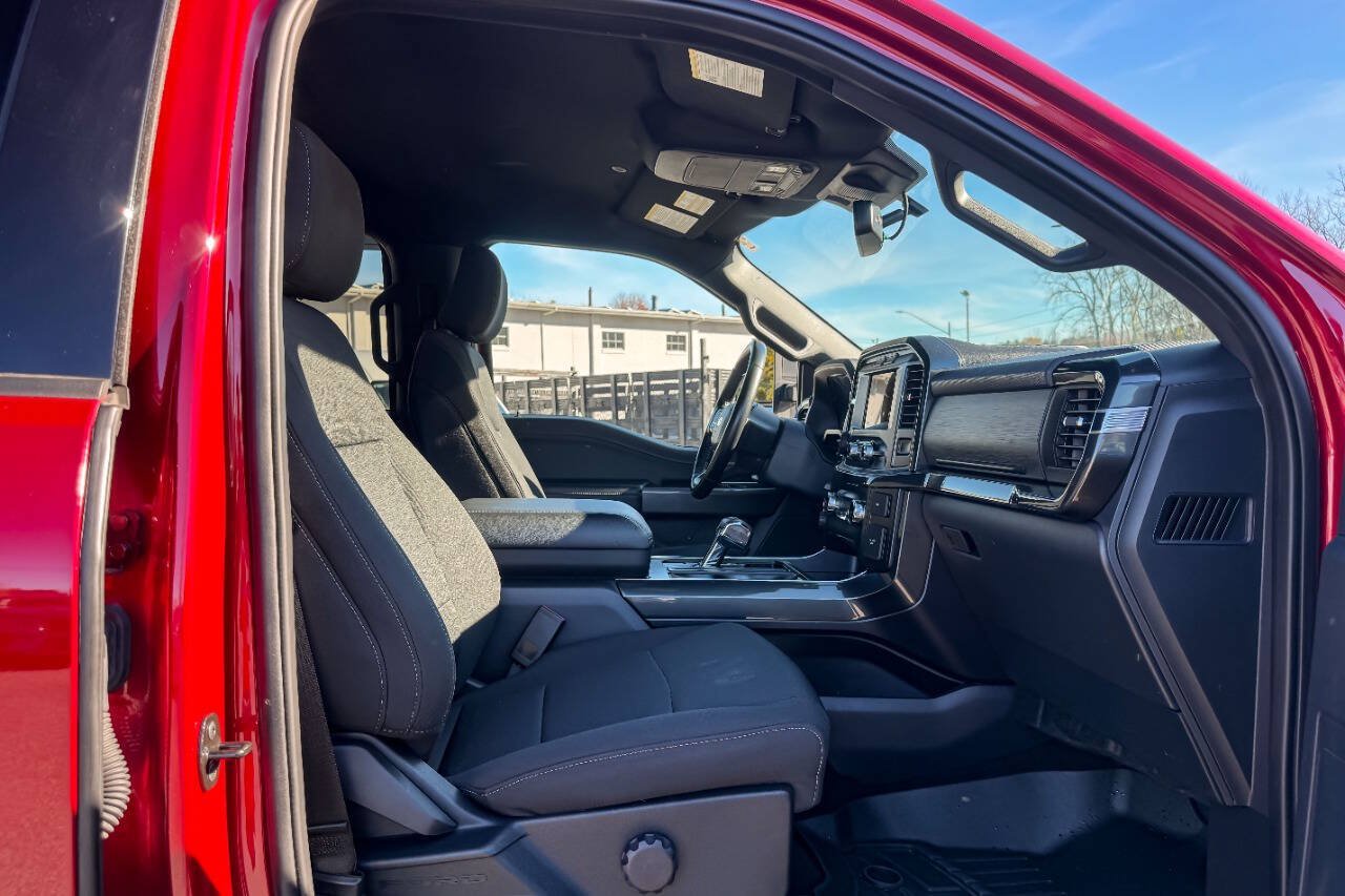 Used 2022 Ford F150 XLT w/ Equipment Group 301A Mid AWD/4WD image 11