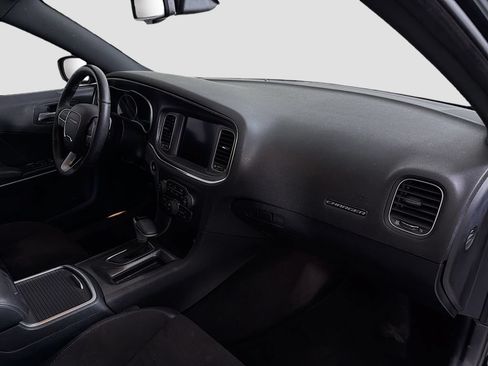 Used 2017 Dodge Charger R/T Scat Pack RWD image 29