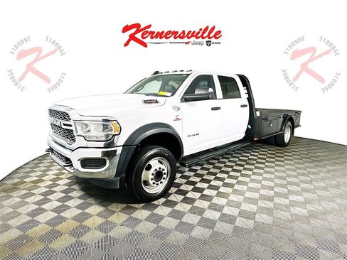 Used 2022 RAM 4500 Tradesman w/ Chrome Appearance Group image 3