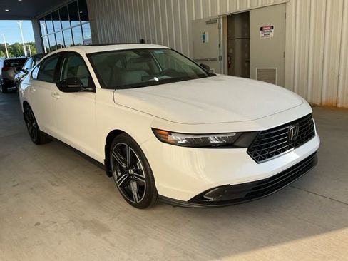 New 2026 Honda Accord SE image 23