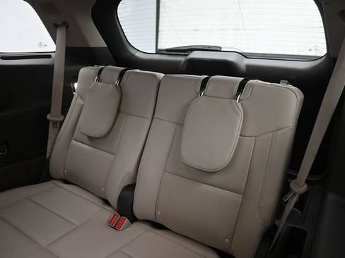 Used 2022 Ford Explorer Platinum w/ Equipment Group 601A AWD/4WD image 20