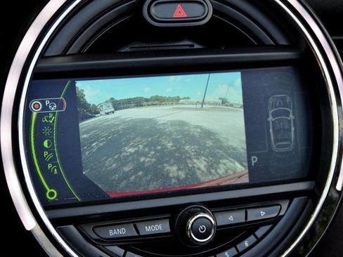 Used 2018 MINI Cooper S image 20