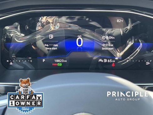 Used 2023 Volkswagen Jetta SE w/ Panoramic Sunroof Package image 22