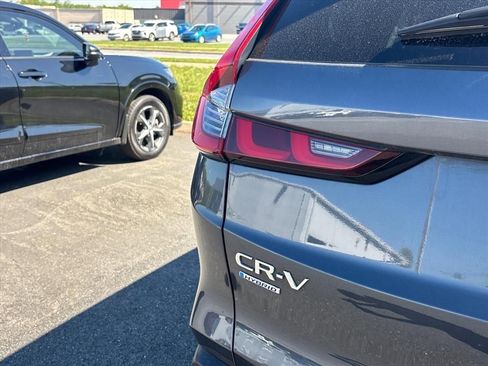 Used 2025 Honda CR-V Sport-L image 12