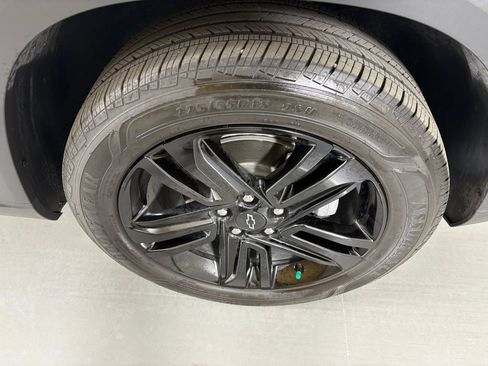 Used 2025 Chevrolet Trax ACTIV w/ Driver Confidence Package image 12