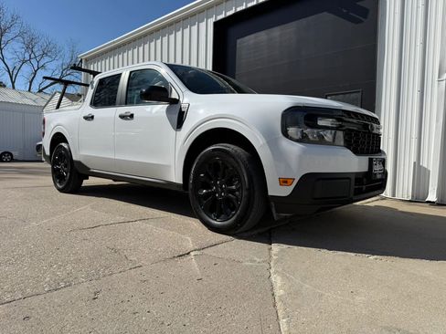 Used 2024 Ford Maverick XLT w/ XLT Luxury Package AWD/4WD image 2