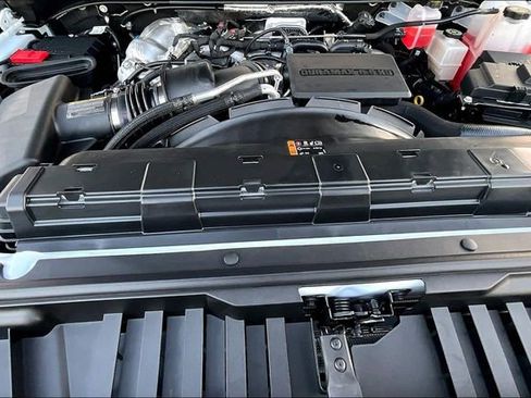 New 2026 GMC Sierra 3500 Denali w/ Denali Reserve Package AWD/4WD image 10