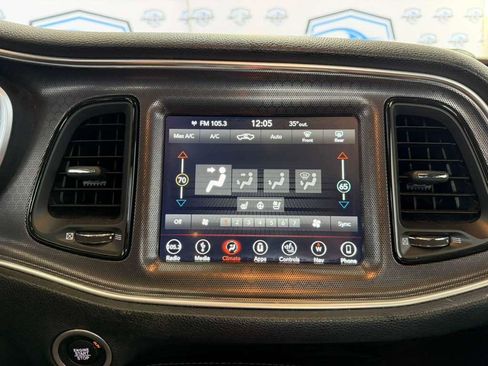 Used 2018 Dodge Challenger GT image 34